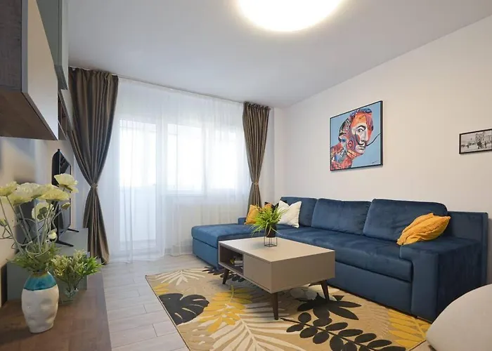 Casa Venus - Langa Iulius Mall Apartment *